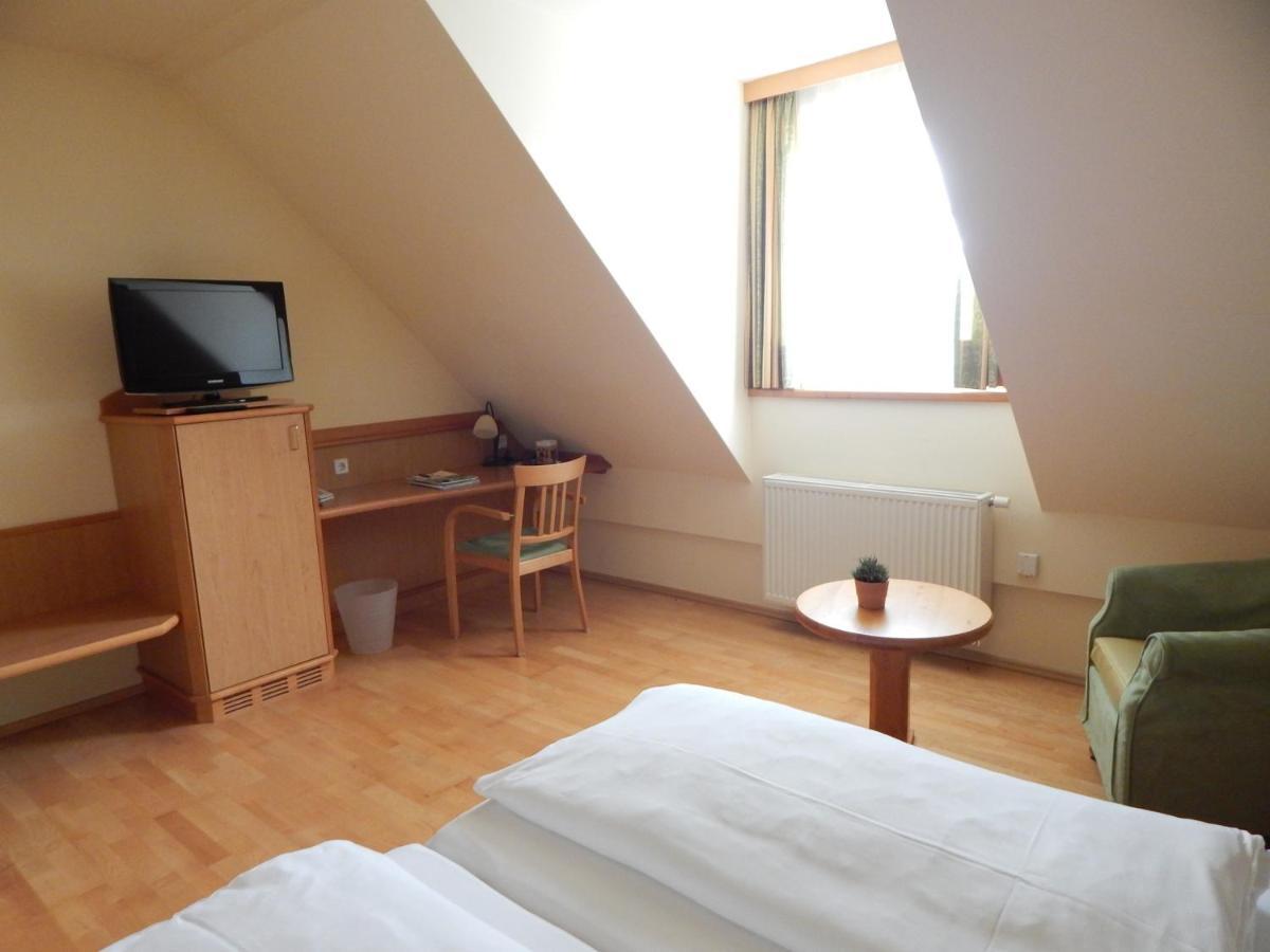 Hotel Neustifter Poysdorf Room photo
